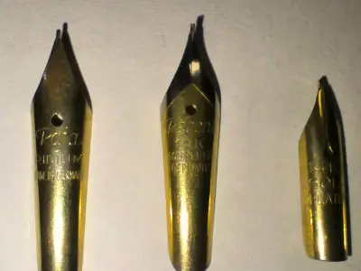 Plumas antiguas alemanas enchapadas en 14k - miniatura 4