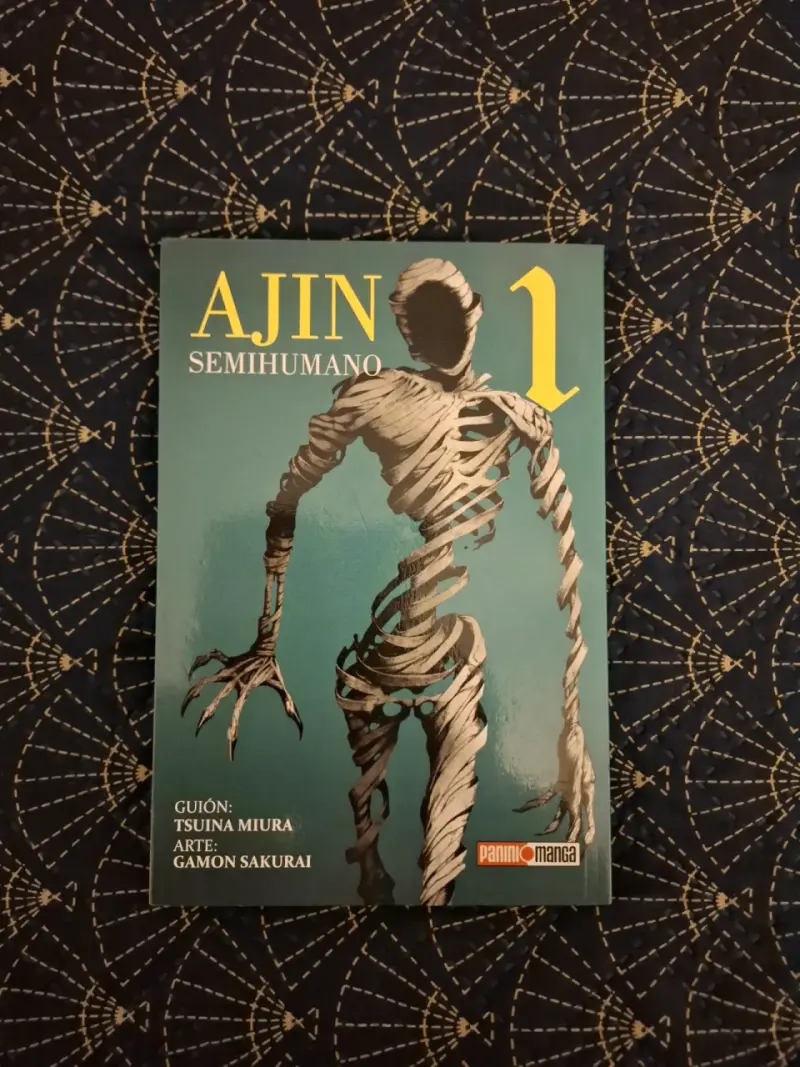 Lote de libros y manga alternativos - 4
