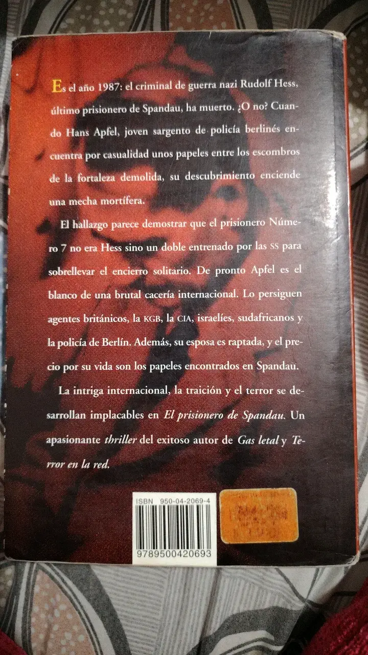 Libro El Prisionero de Spandau de Greg Iles - 2