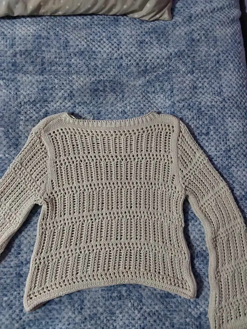 Suéter tejido beige estilo boho talla M - 1