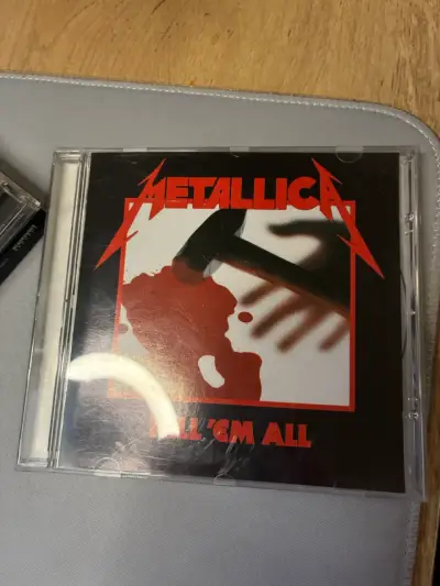 CD Metallica Kill 'Em All en buen estado - miniatura 1