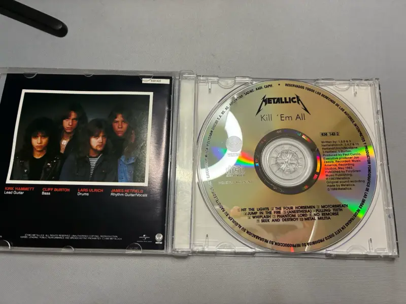 CD Metallica Kill 'Em All en buen estado - 2