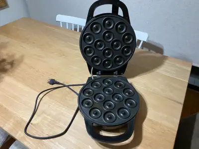 Máquina para hacer donuts Blanik en buen estado - miniatura 2