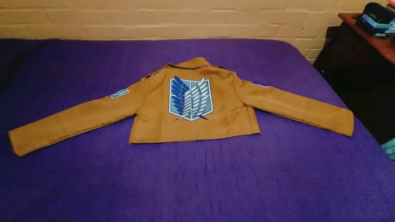 Cosplay chaqueta Attack on Titan - 1
