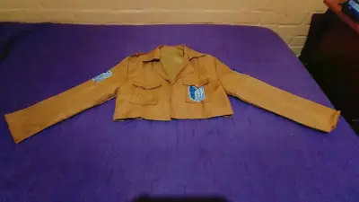 Cosplay chaqueta Attack on Titan - miniatura 2