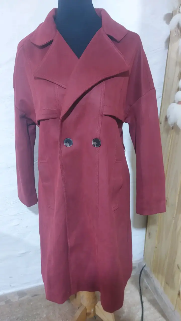 Abrigo largo rojo para mujer elegante - 1