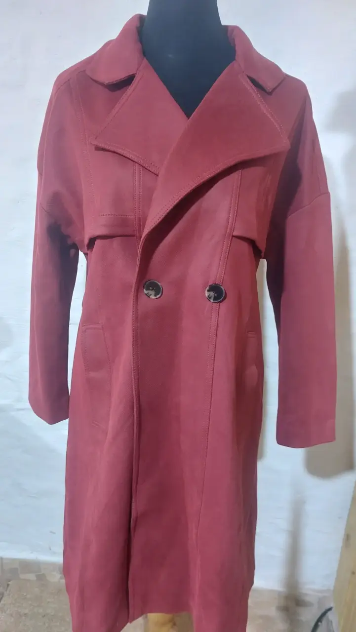 Abrigo largo rojo para mujer elegante - 2