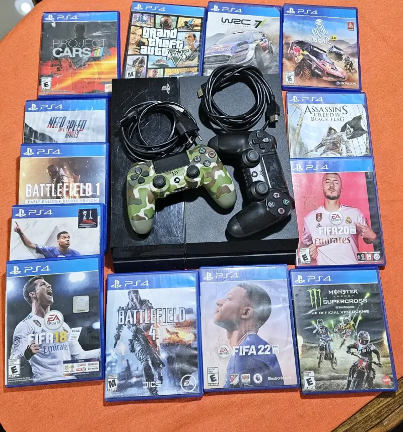 Consola PS4 Slim 500GB con 12 juegos y 2 controles - 3