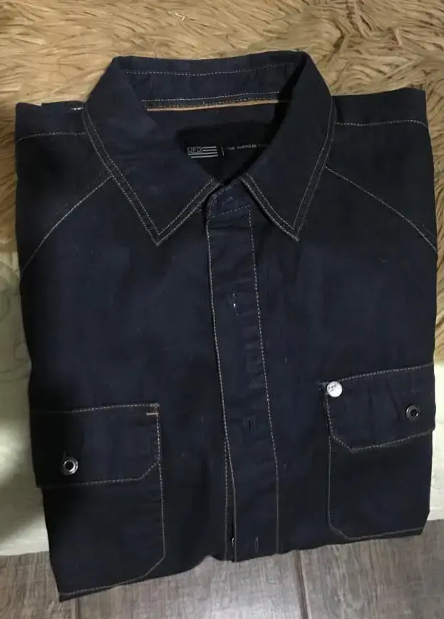 Camisa de mezclilla negra para hombre - 1