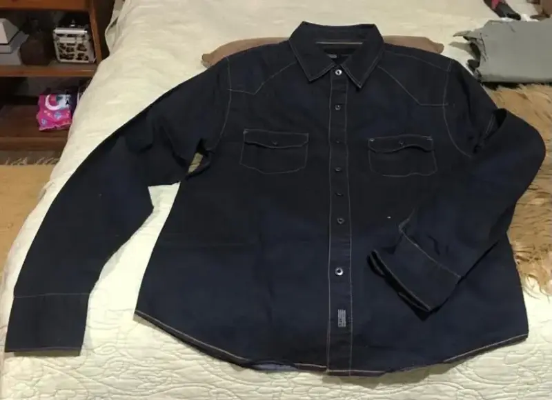 Camisa de mezclilla negra para hombre - 3
