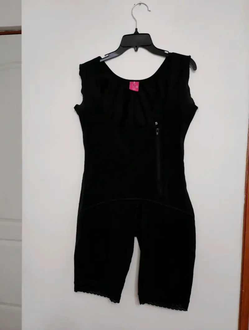 Faja reductora negra con cierre lateral - 1