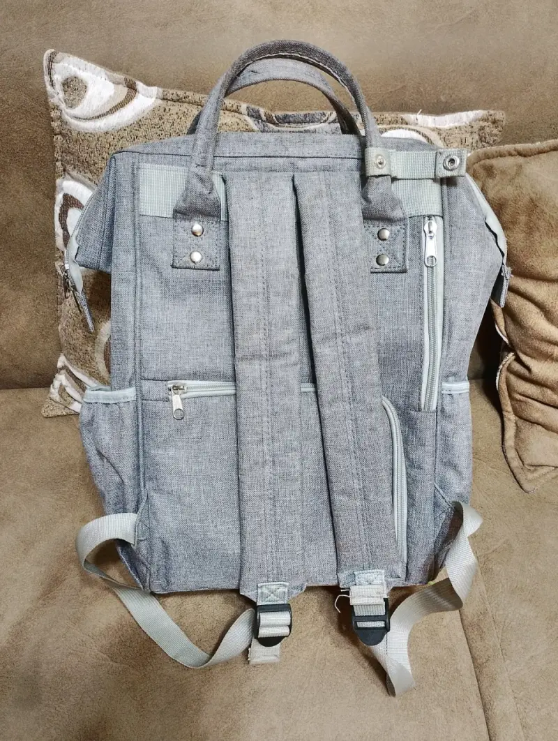 Mochila pañalera Minnie Mouse gris - 2