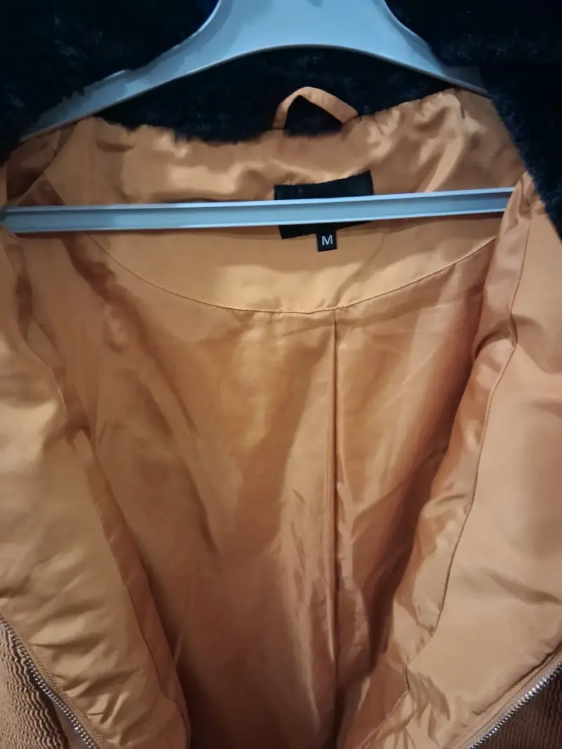 Chaqueta acolchada para mujer color mostaza - 4