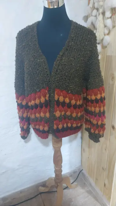 Chaleco tejido a mano multicolor para mujer - miniatura 3