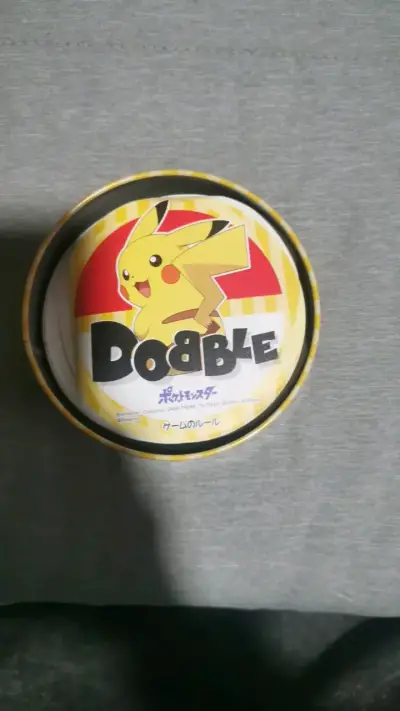 Juego de cartas Dobble Pokémon Pikachu - miniatura 2