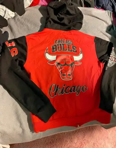 Polerón Chicago Bulls con capucha y cierre - miniatura 1