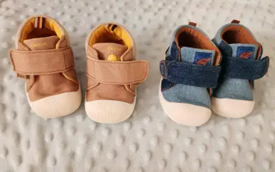 Vendo zapatos de bebe niño los 3pares x 15.000 - miniatura 1