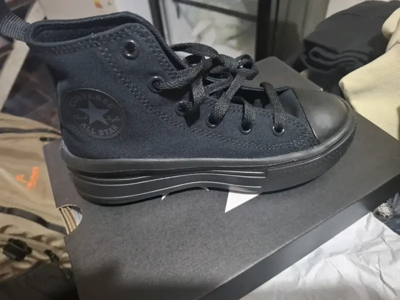Zapatillas negras Converse All Star para niños - 3