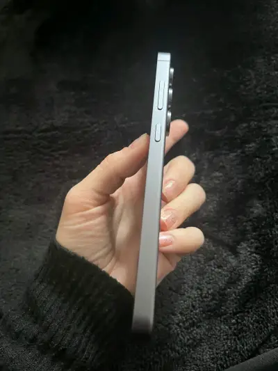 Samsung Galaxy S24 fe - miniatura 3