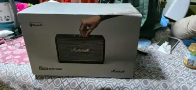 Parlante Bluetooth Marshall Acton compacto - miniatura 1