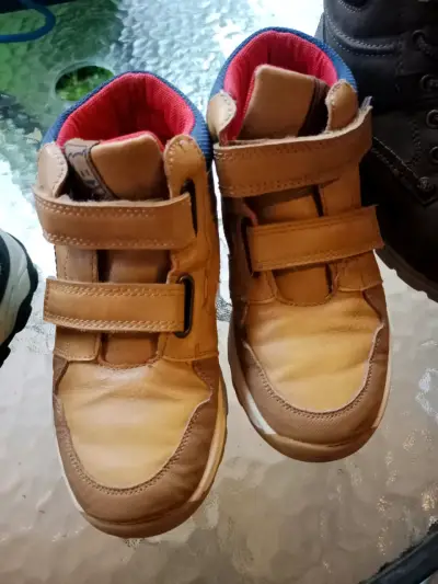 Botines de Niño Marrón con Velcro - miniatura 1