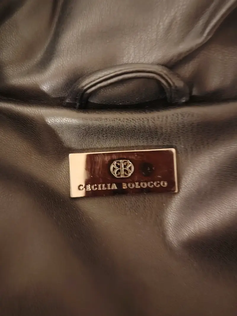 Chaleco de cuero sintético negro Cecilia Bolocco - 4