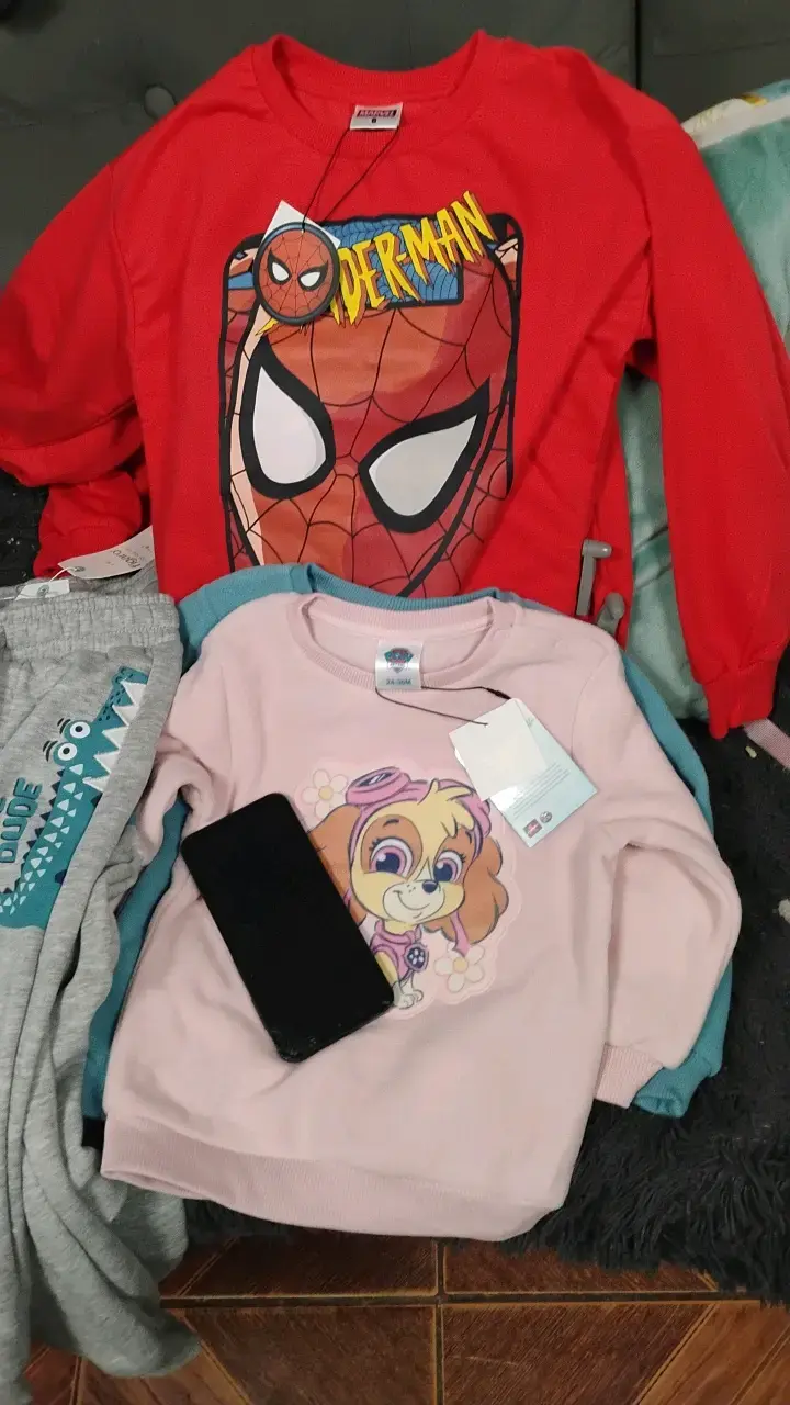 Polerón infantil Spiderman rojo