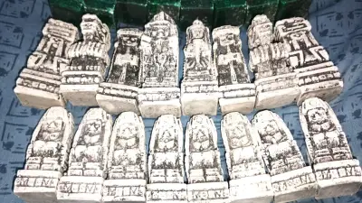 Figuras Decorativas de Piedra Verde y Blanca - miniatura 2