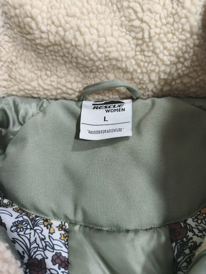 Parka verde con forro polar para invierno - 2
