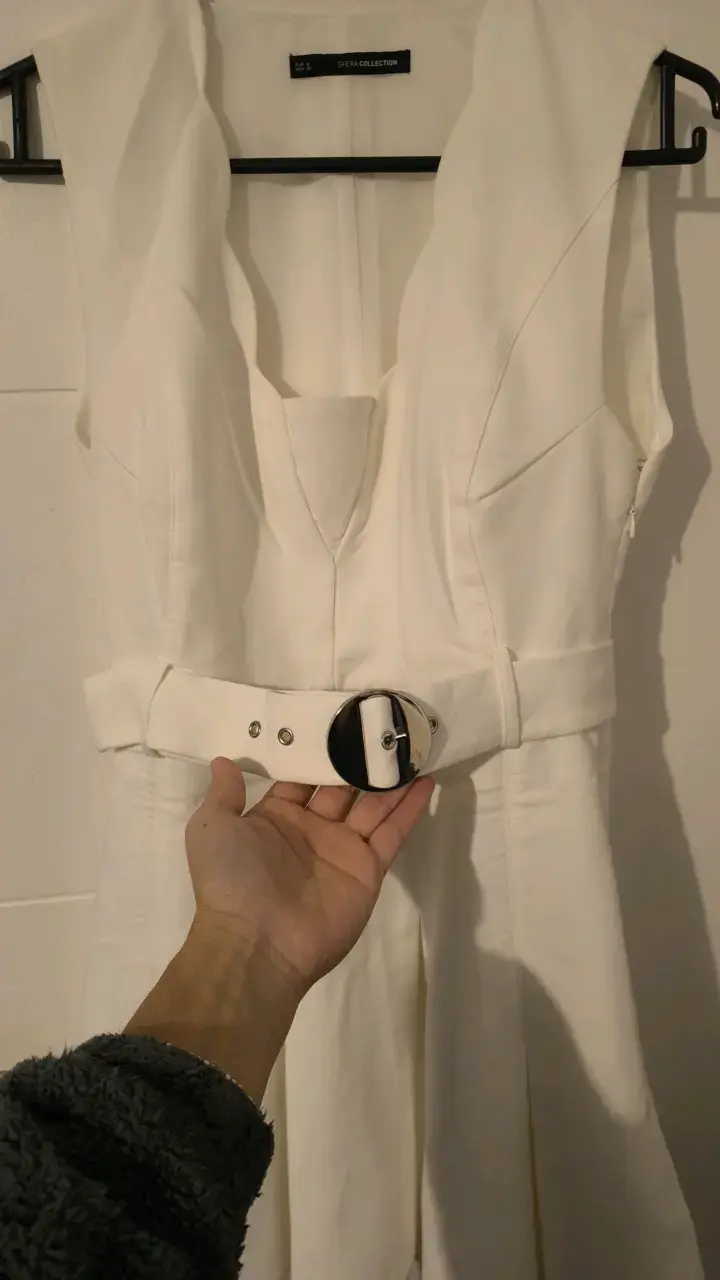 Vestido blanco con cinturón Sfera Collection - 2