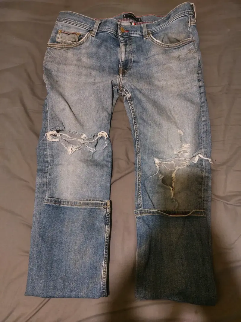Jeans Tommy Hilfiger desgastados para hombre - 2