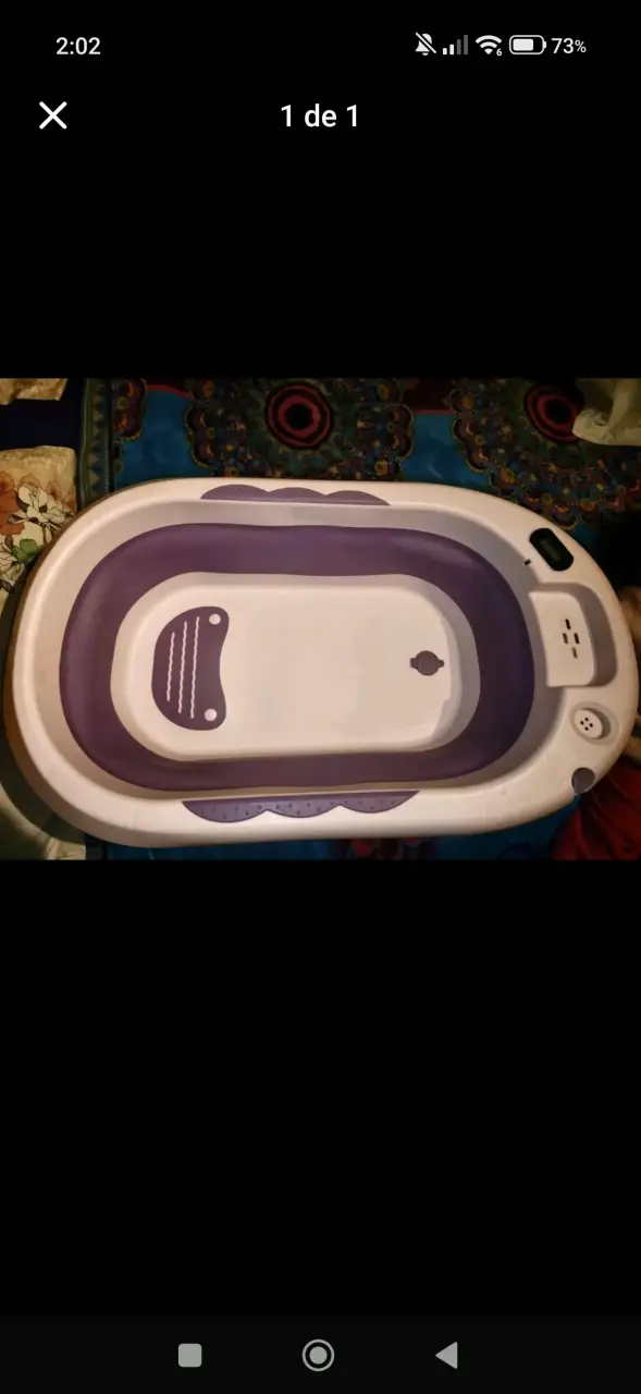 Tina de baño plegable para bebé color morado