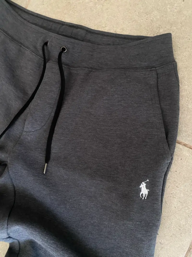 Buzo gris  marca Polo Ralph Lauren - 2