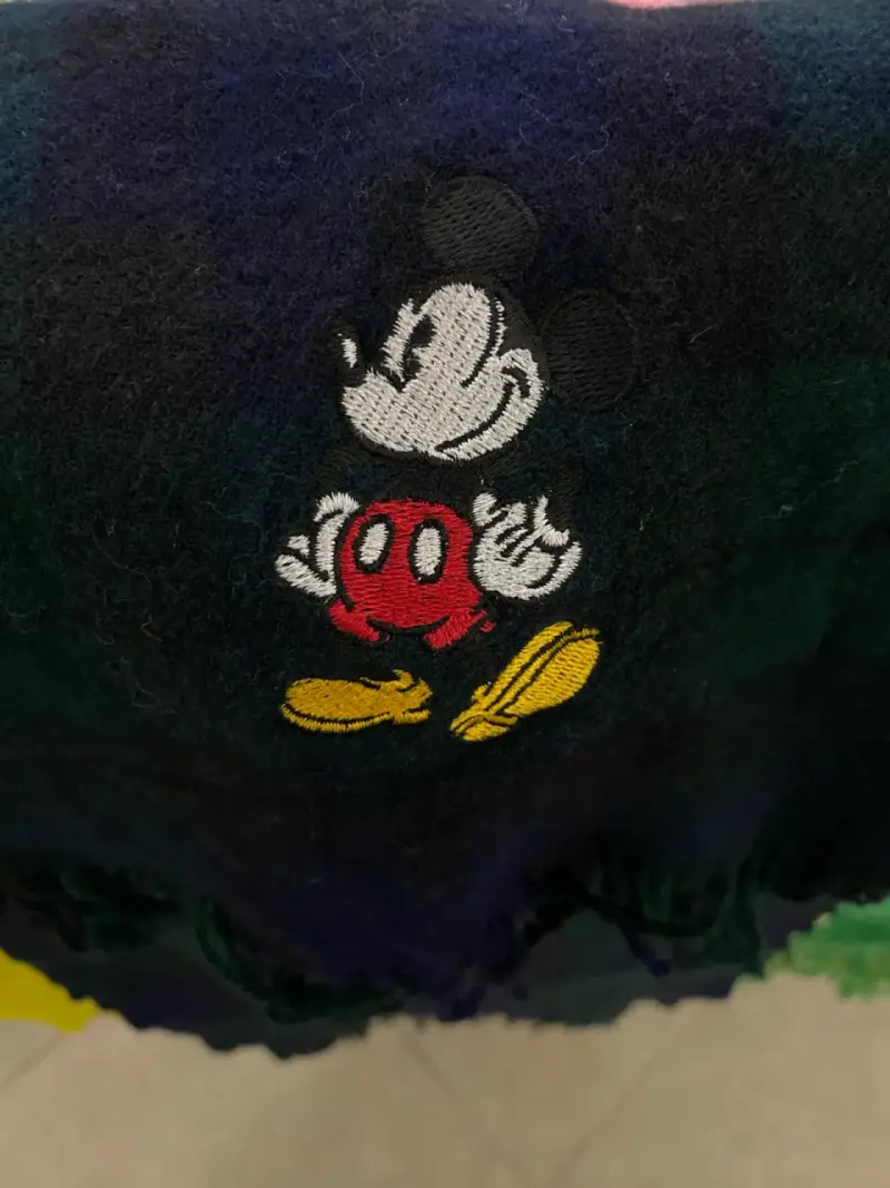 Bufanda de lana con diseño de Mickey Mouse - 2