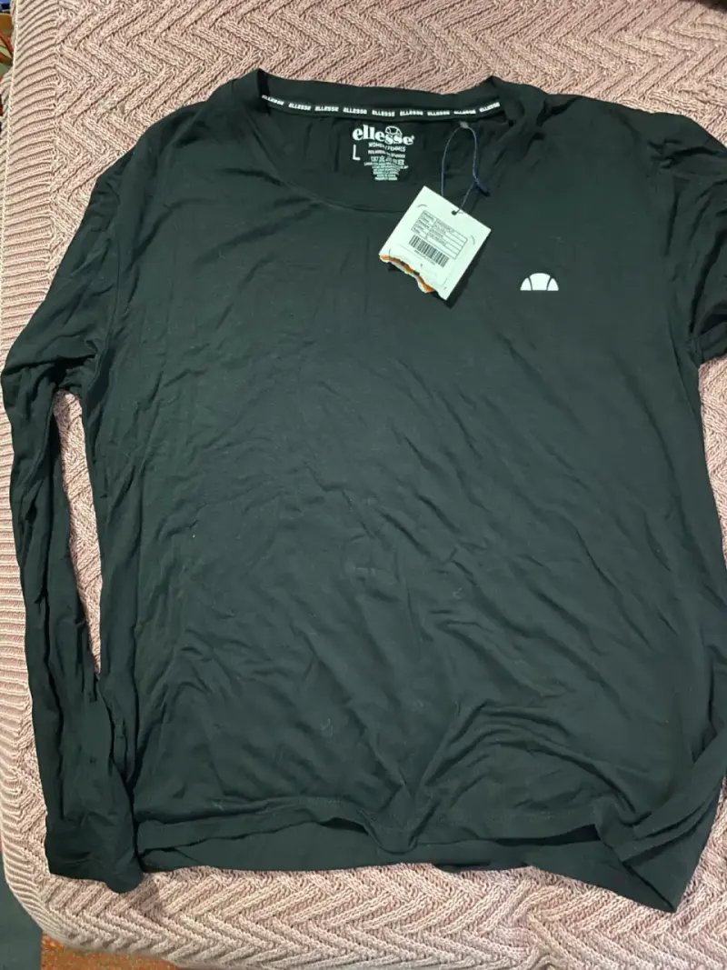 Polera negra de manga larga Ellesse para mujer - 2