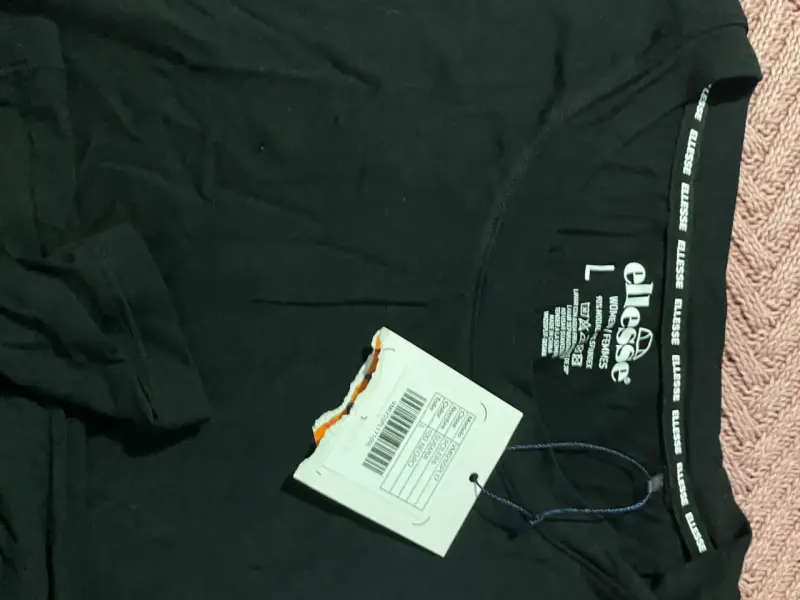Polera negra de manga larga Ellesse para mujer - 3