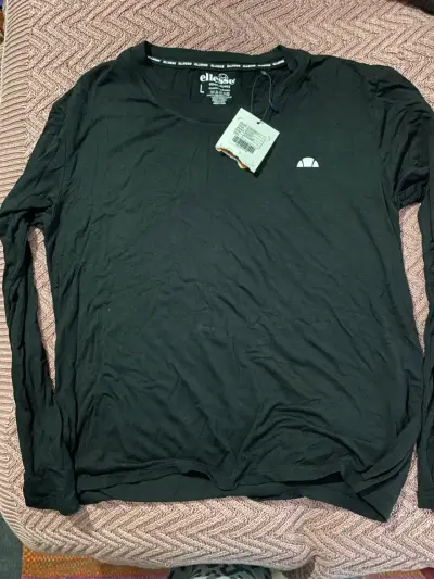 Polera negra de manga larga Ellesse para mujer - miniatura 5