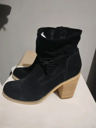 Botines de tacón alto negros para mujer - miniatura 1
