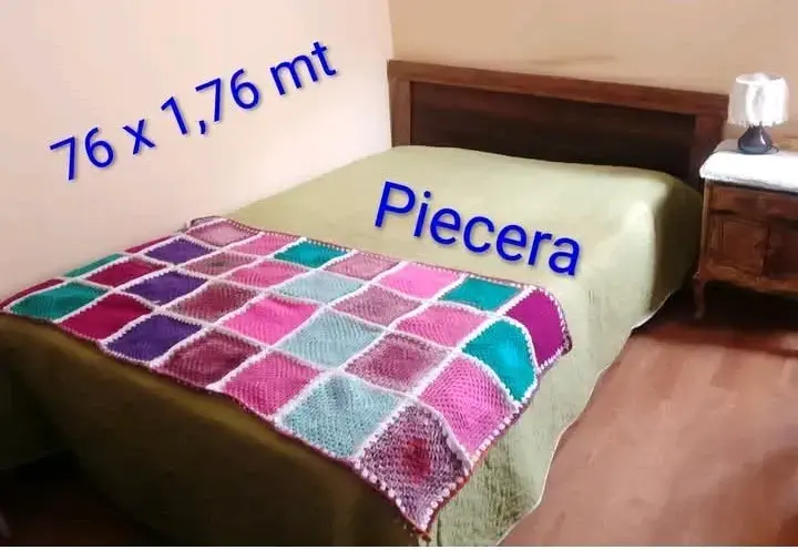 Piecera tejida a mano multicolor 76x176 cm - 1