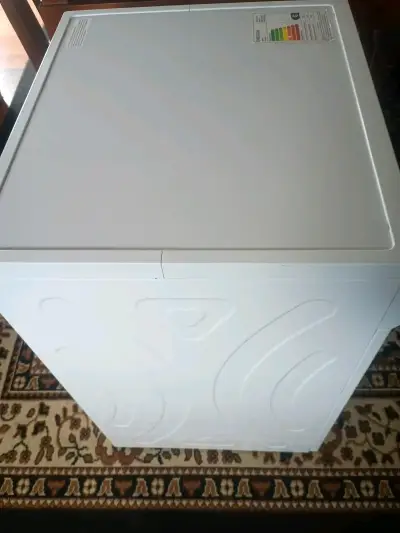 Secadora de Ropa Midea 9kg en Buen Estado - miniatura 1