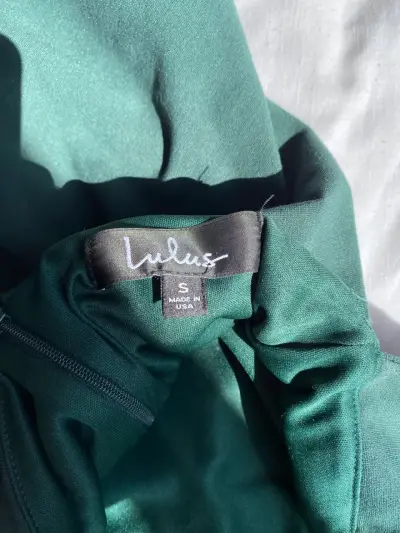 Vestido verde esmeralda con tirantes finos Lulus - miniatura 3