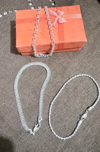 Set de Collares y Pulseras de Plata con Caja de Regalo - miniatura 1