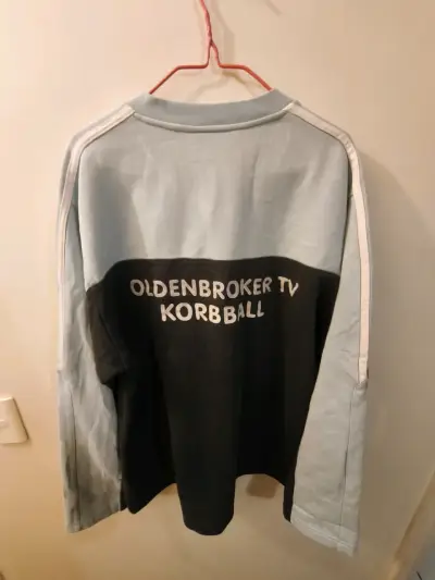 Polerón Adidas bicolor para hombre ☁️ - miniatura 4