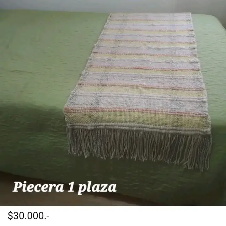 Pieceras tejidas de lana con flecos en Telar María - 4