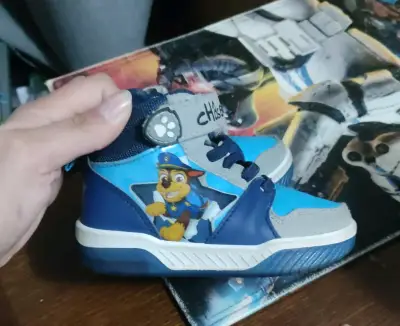 Zapatillas infantiles Paw Patrol Chase azul - miniatura 1