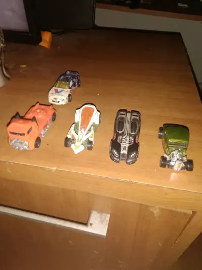 Lote de 52 autos Hot Wheels - miniatura 4