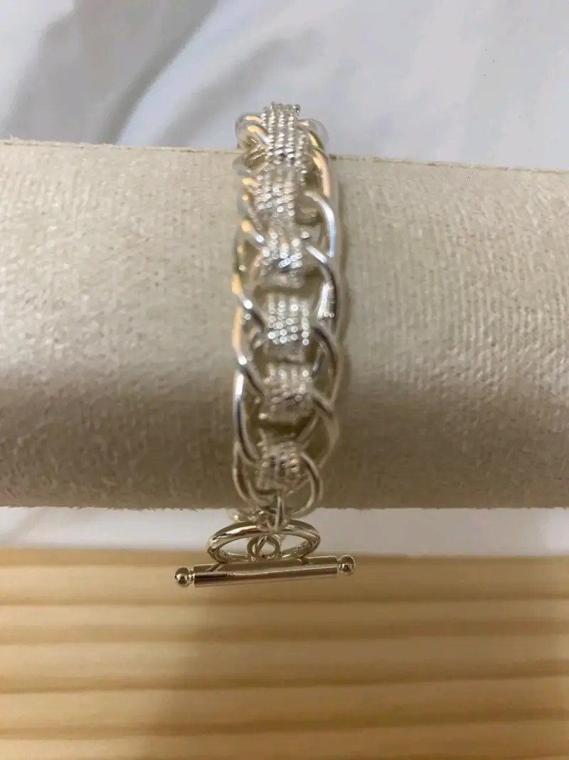 Pulsera de plata con diseño trenzado - 1