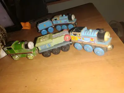 Lote de Trenes de juguete Thomas y amigos - miniatura 2