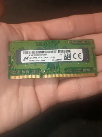 Memoria RAM 4GB DDR3L para Laptop de 1600HMZ - miniatura 1