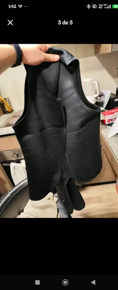 Chaleco reductor de neopreno negro - miniatura 3